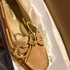 Sperry Women's Brown Loafers with Gold Accents